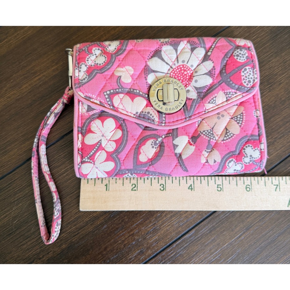 Vera Bradley All In One Wristlet Wallet Pink Floral Quilted Cotton Turn Lock - Picture 12 of 12